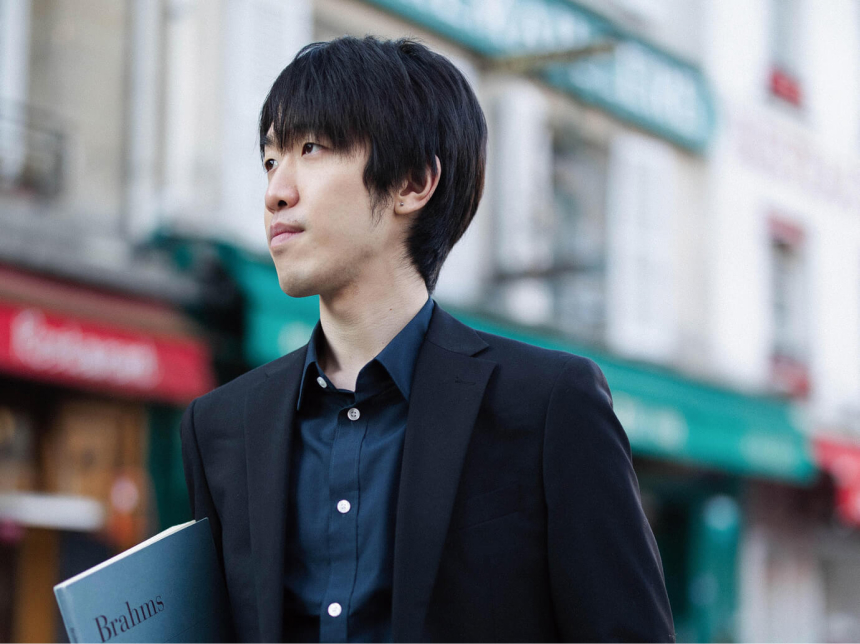 鈴木 詩音 さん